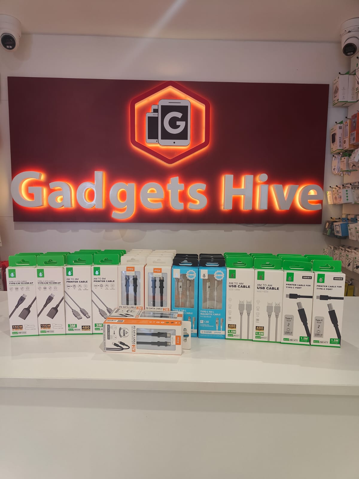Premium m-TK Connectivity & Tech Cables